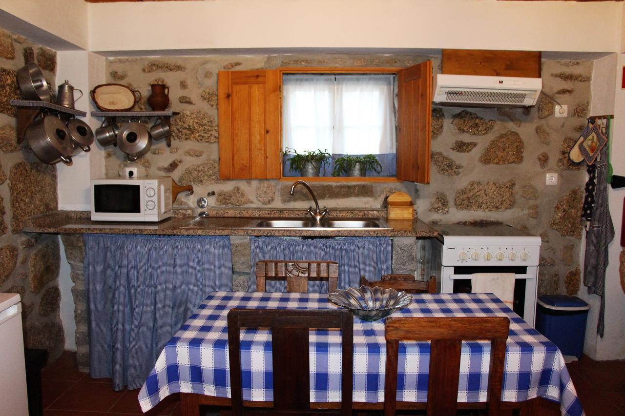 Casa D'Avo Maria Pensionat Seia Eksteriør billede
